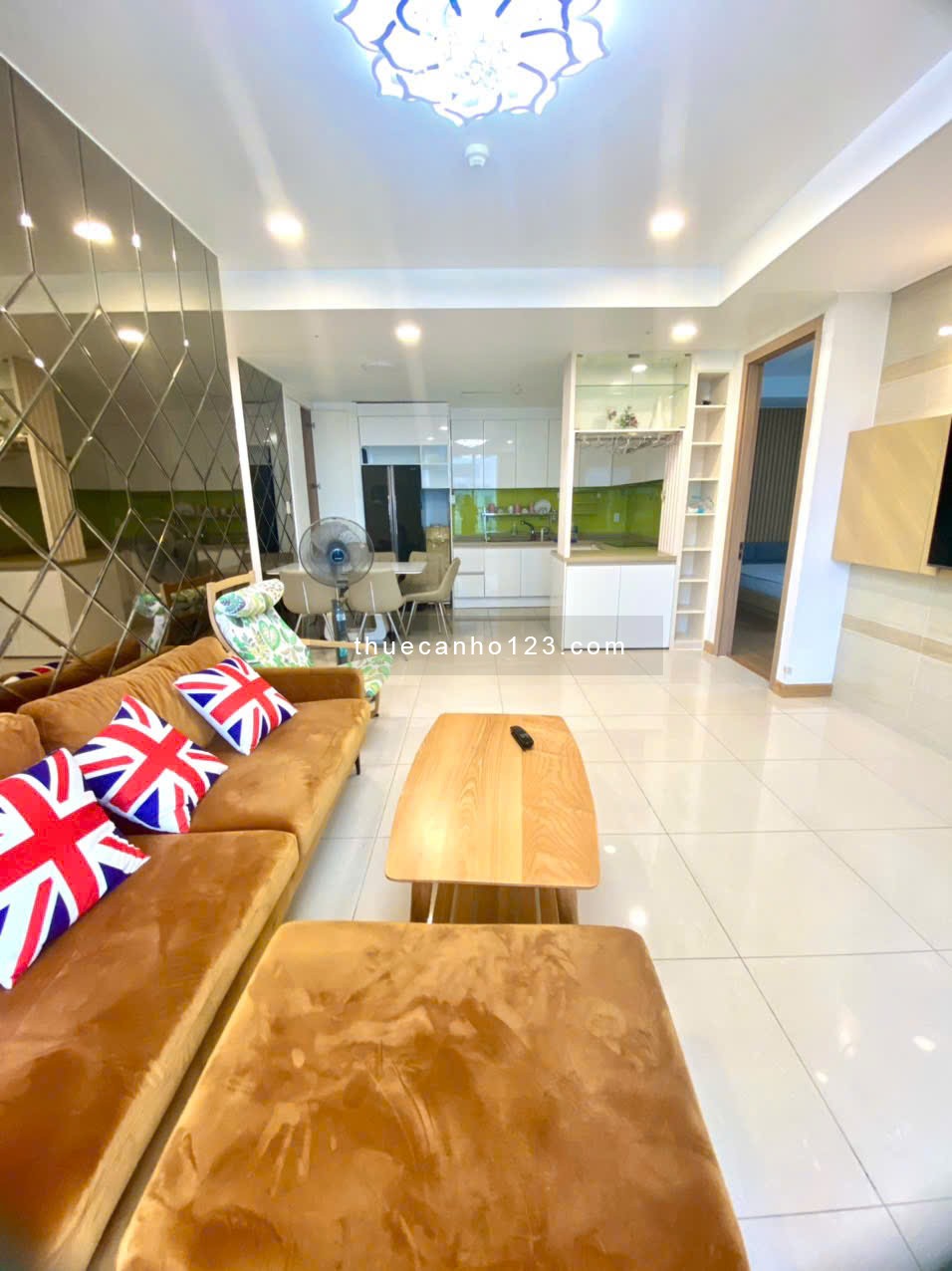 Thuê gấp căn hộ Cantavil Premier 111m², 3PN view thoáng mát nhà đẹp. Sẳn Slot oto, giá 27tr