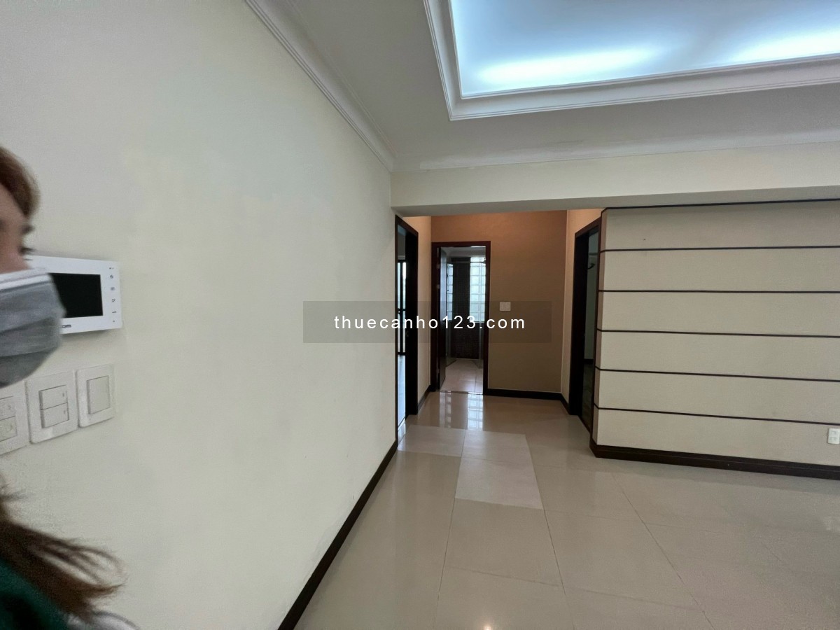 Cho thuê căn hộ Cantavil, Quận 2 (150m, 3pn giá quá rẻ 23tr/th) free tiện ích, 3 ban công lớn