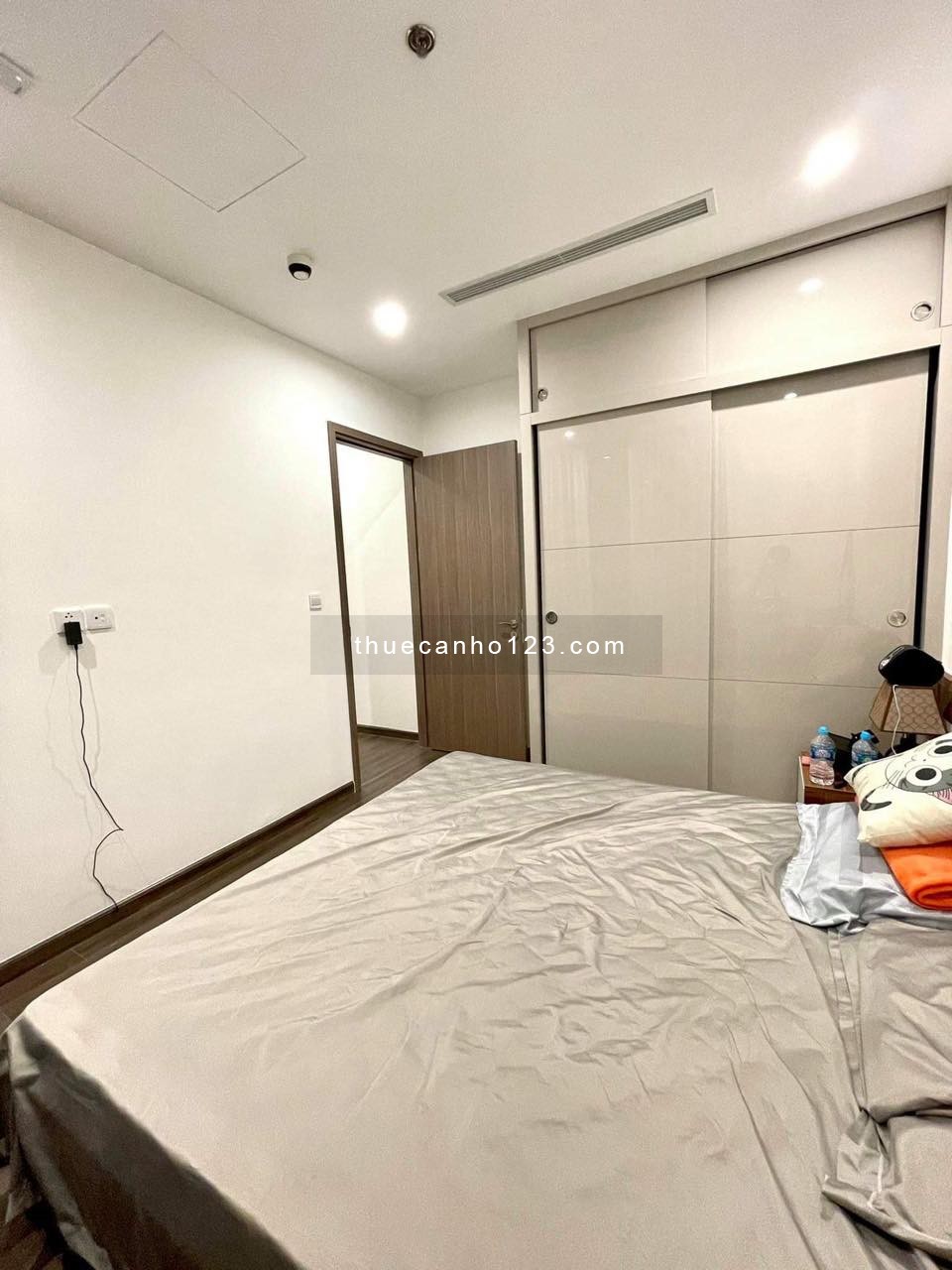 Cho thuê căn hộ Symphony 1PN1PK 40m2 full đồ giá chỉ 11tr. LH 0967341626