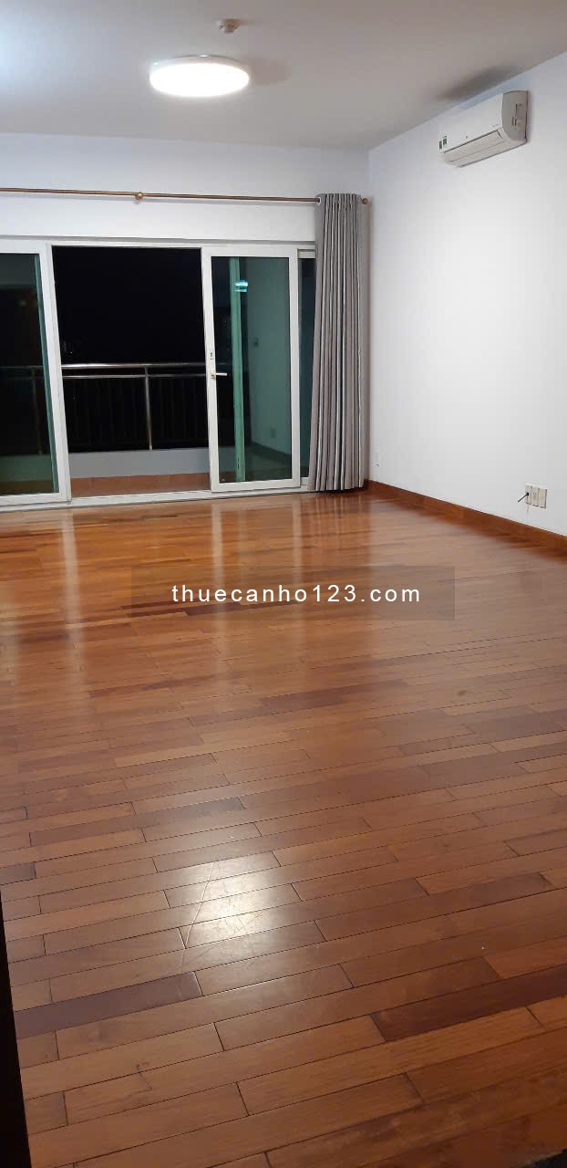 Cho thuê Cao Ốc Phú Nhuận 3 PN - 130m2, NTCB, Giá 19Tr/ tháng