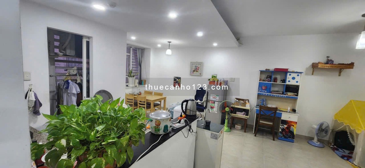 CHung cư Đặng Văn Ngữ, Phú Nhuận: 100m2, 2p ngủ, 2wc, 11tr