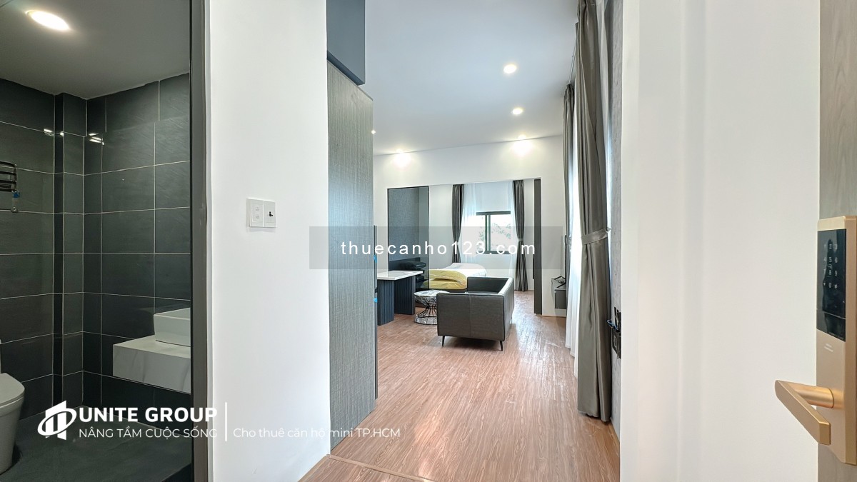 Cho thuê căn hộ 1 phòng ngủ có máy giặt riêng - Thiết kế dạng cao cấp - gần Chợ Bến Thành Quận 1