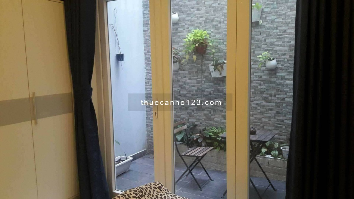 Cho thuê căn hộ 1 phòng ngủ – ban công thoáng – Phan Ngữ, Đa Kao, Quận 1 - gần Công viên Lê Văn Tám