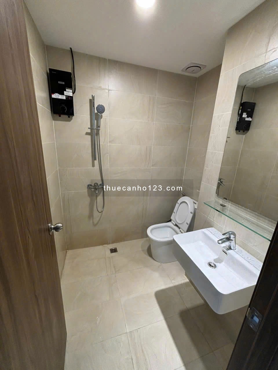 Opal cho thuê căn hộ studio 40m², có máy lạnh, giá chỉ 4 triệu