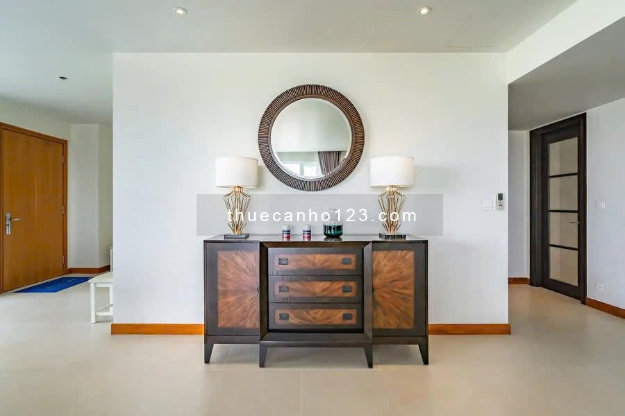 Cho thuê căn hộ 3PN DIỆN TÍCH LỚN - 250 m2 - cao cấp - Đảo Kim Cương. LH: 0909550614