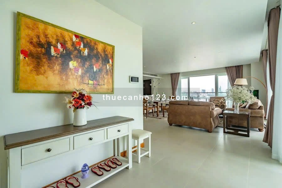 Cho thuê căn hộ 3PN DIỆN TÍCH LỚN - 250 m2 - cao cấp - Đảo Kim Cương. LH: 0909550614