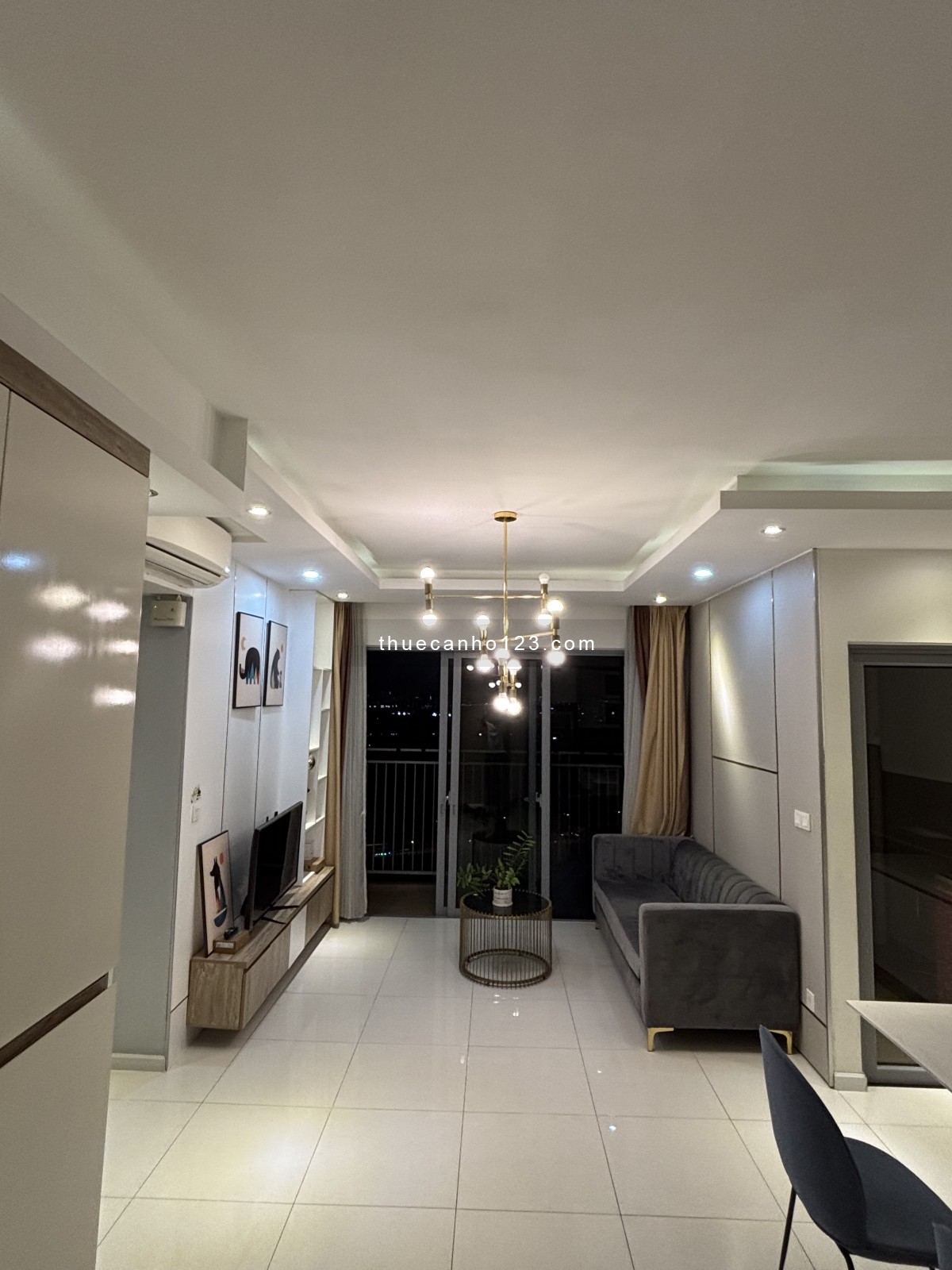 Cho thuê căn hộ Palm Heights 80m2 - Đường Song Hành Q2 - 2PN 2WC