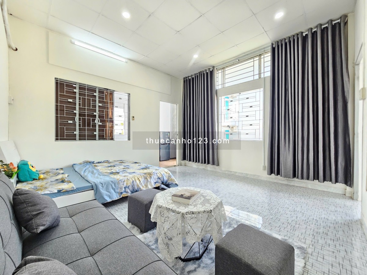 Căn Hộ 1PN riêng Full Nội Thất, Ban công, Máy giặt riêng, Gần chợ Bà Chiểu, Bình Thạnh, Mới 100%