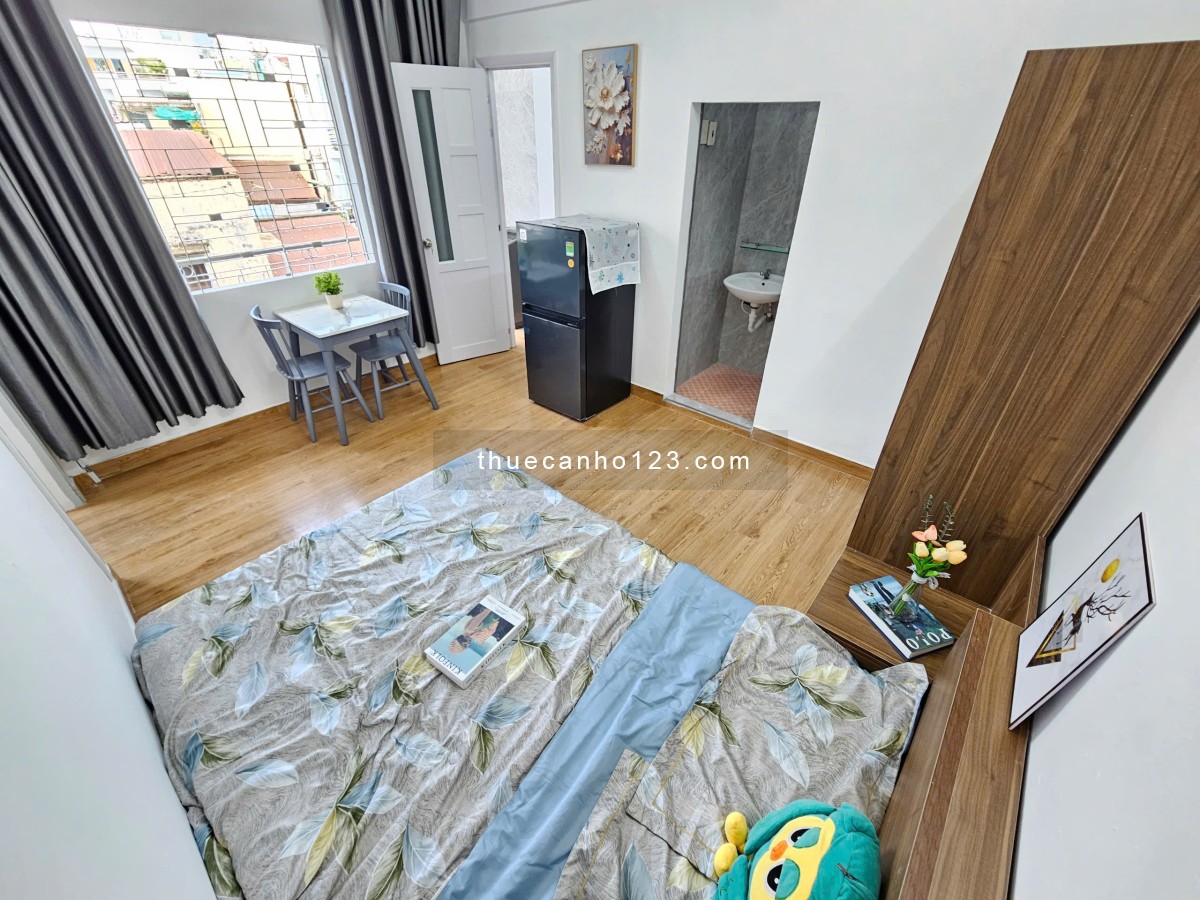 Căn Hộ 1PN riêng Full Nội Thất, Ban công, Máy giặt riêng, Gần chợ Bà Chiểu, Bình Thạnh, Mới 100%