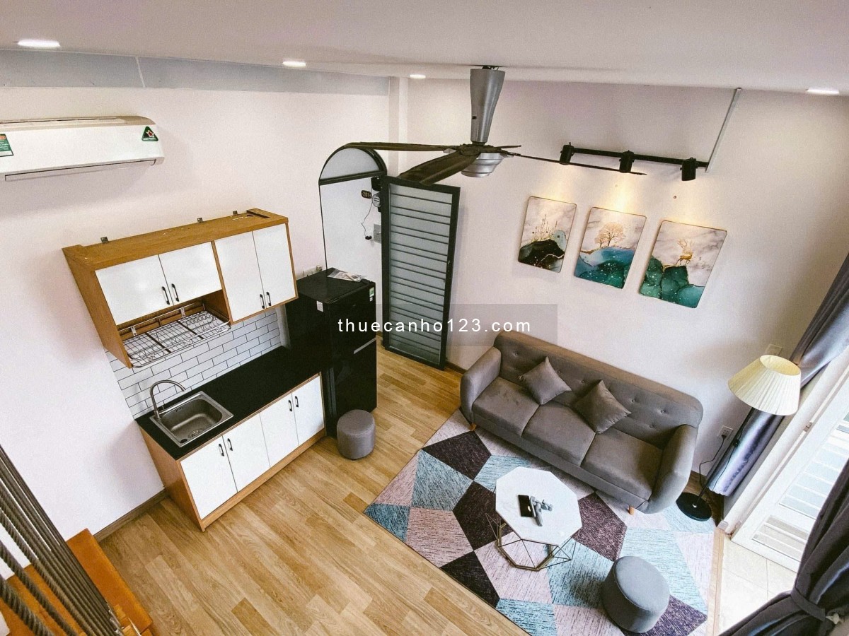 Cho thuê căn hộ penthouse 1 trệt 1 lầu 70m², ban công sân thượng, ngay Etown, quận Tân Bình