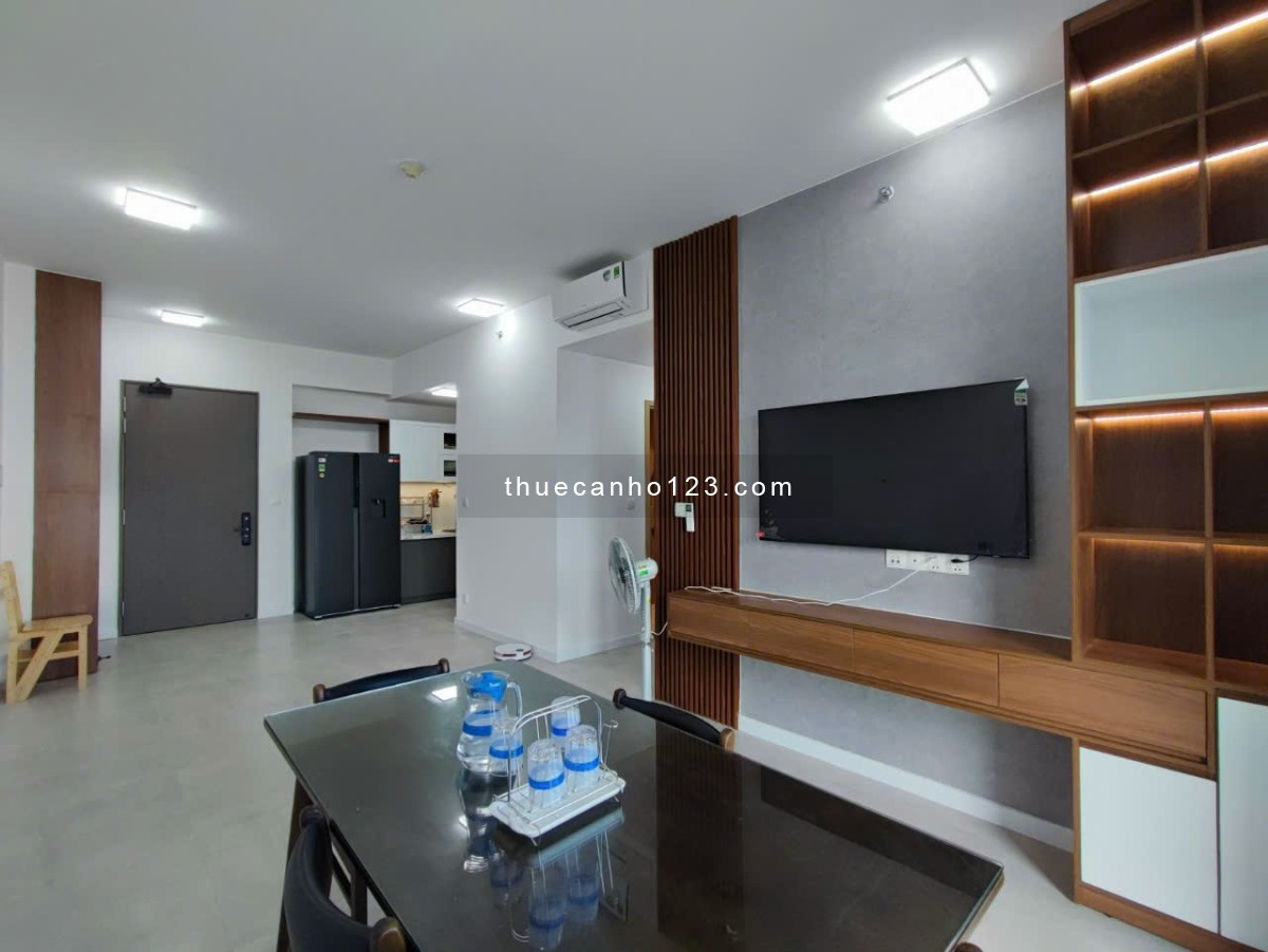 Cho thuê căn hộ The Antonia Phú Mỹ Hưng Phú Mỹ Hưng Q7, nhà đẹp 2PN 2WC, hình thật 100%