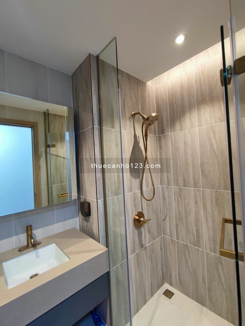 Cho thuê căn hộ The Antonia Phú Mỹ Hưng Phú Mỹ Hưng Q7, nhà đẹp 2PN 2WC, hình thật 100%