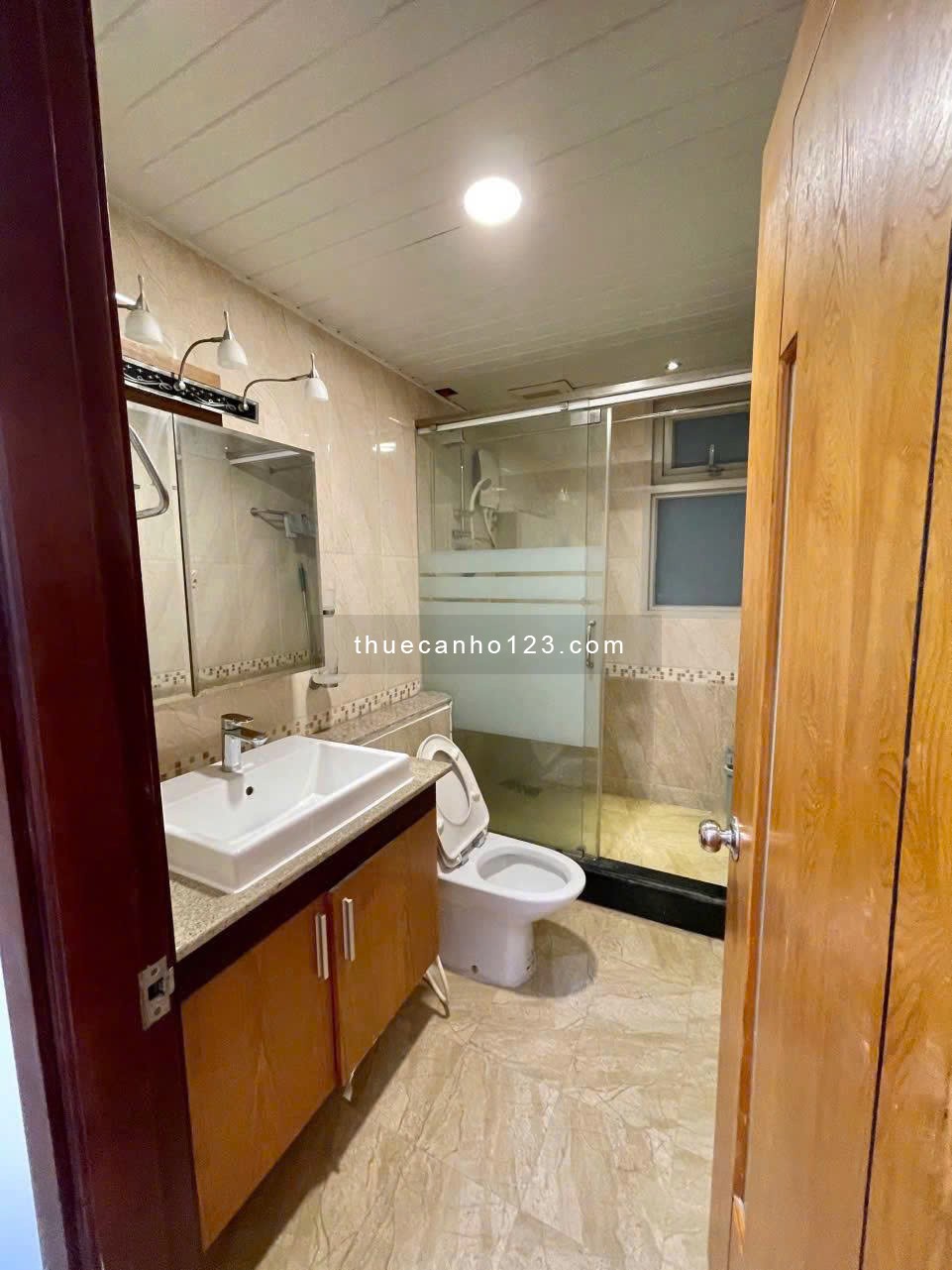 Chung cư Phúc Yên, P15, Tân Bình: 96m2, 2 p ngủ, có NT, 11tr/th