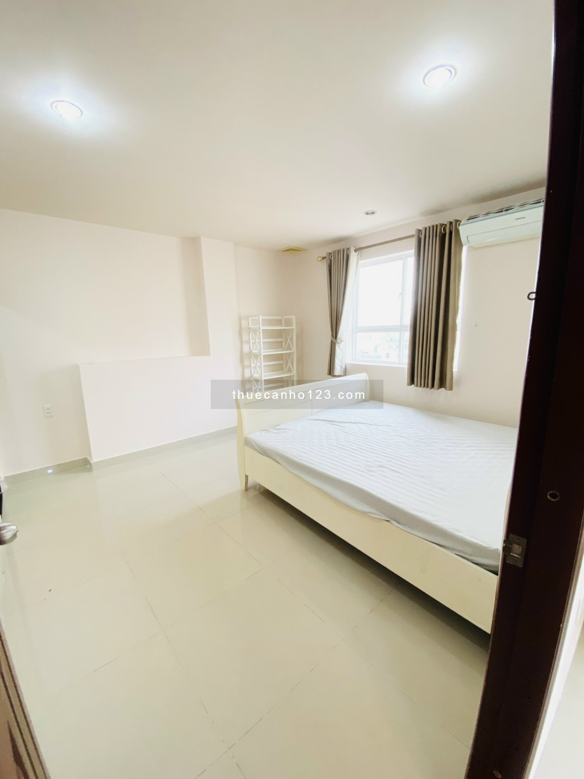 Cho thuê căn hộ chung cư Blue Saphire Quận 6 giá 8.5tr/tháng, 2pn nội thất đầy đủ