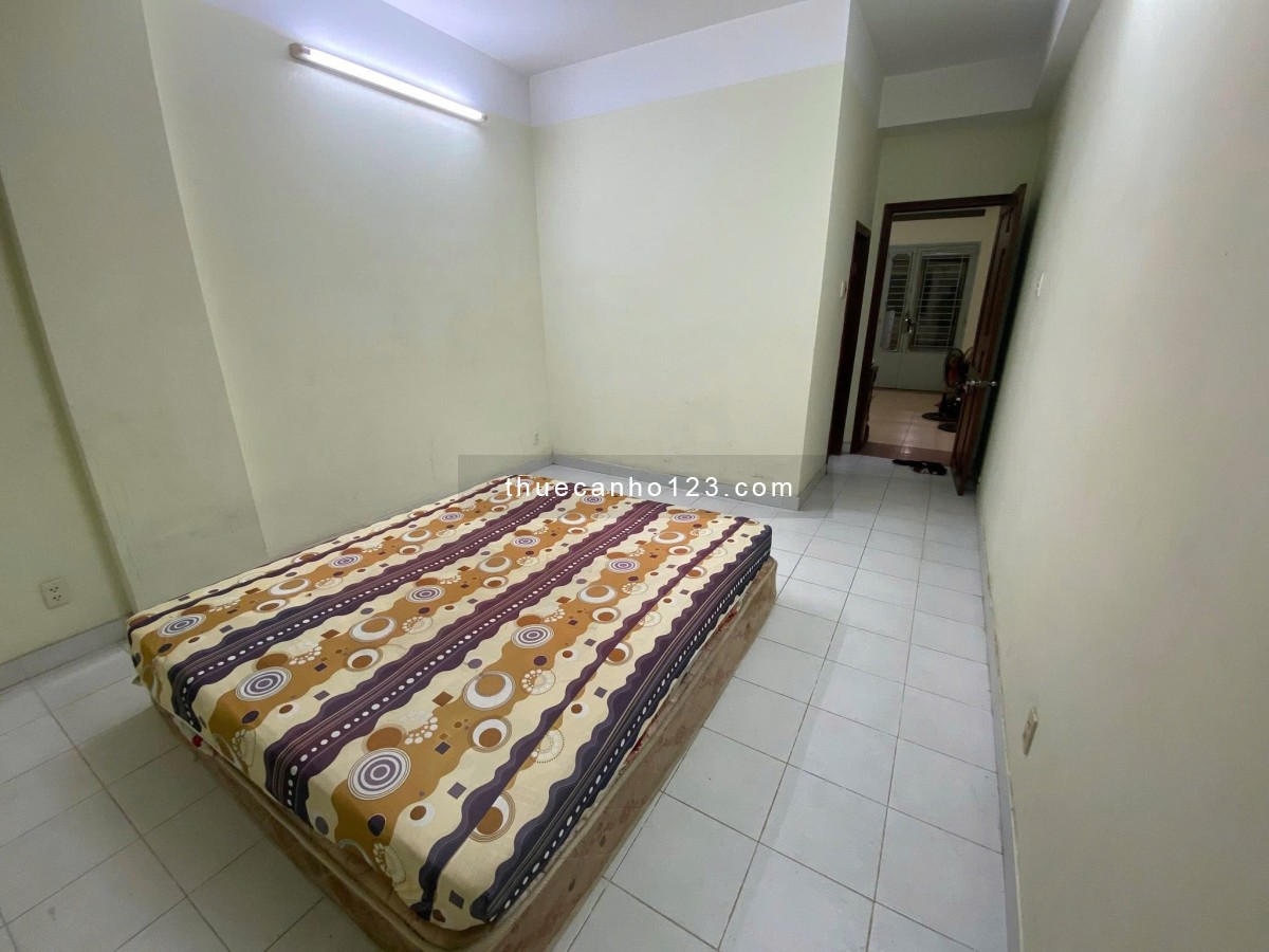 C/c Huỳnh Văn Bánh, P13, Phú Nhuận: 90m2, 2p ngủ, 2wc, Nt, 10tr