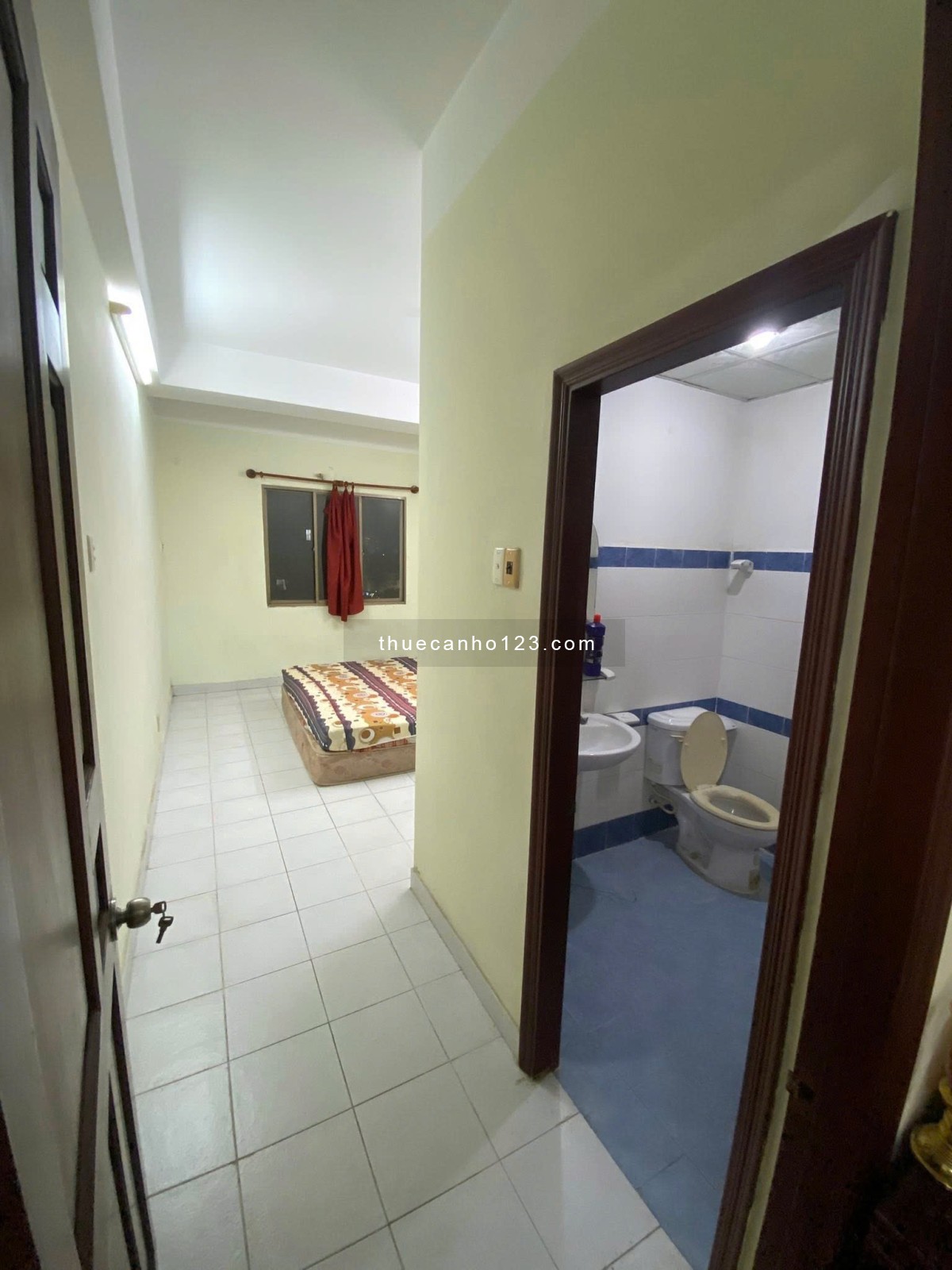 C/c Huỳnh Văn Bánh, P13, Phú Nhuận: 90m2, 2p ngủ, 2wc, Nt, 10tr