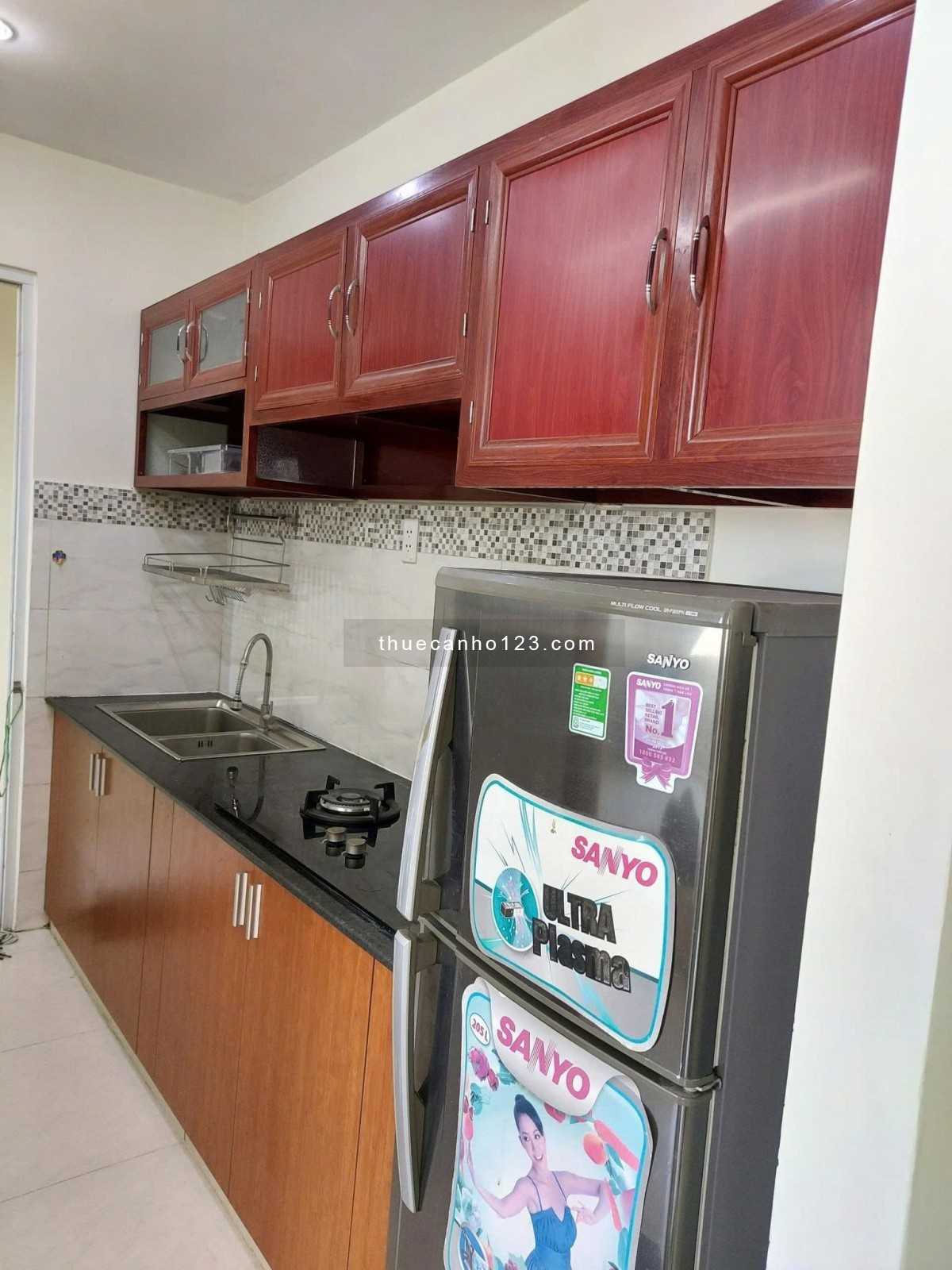 Căn hộ đường Cao Thắng, p11, Quận 10: 50m2, 2p ngủ, 1wc, 8tr/th