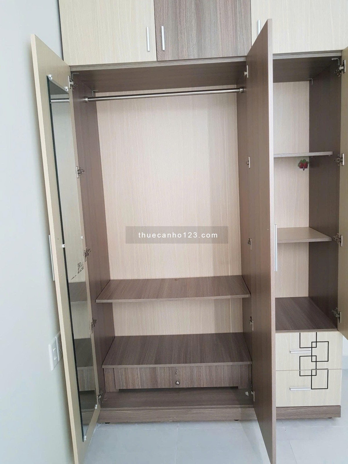 Căn hộ đường Cao Thắng, p11, Quận 10: 50m2, 2p ngủ, 1wc, 8tr/th