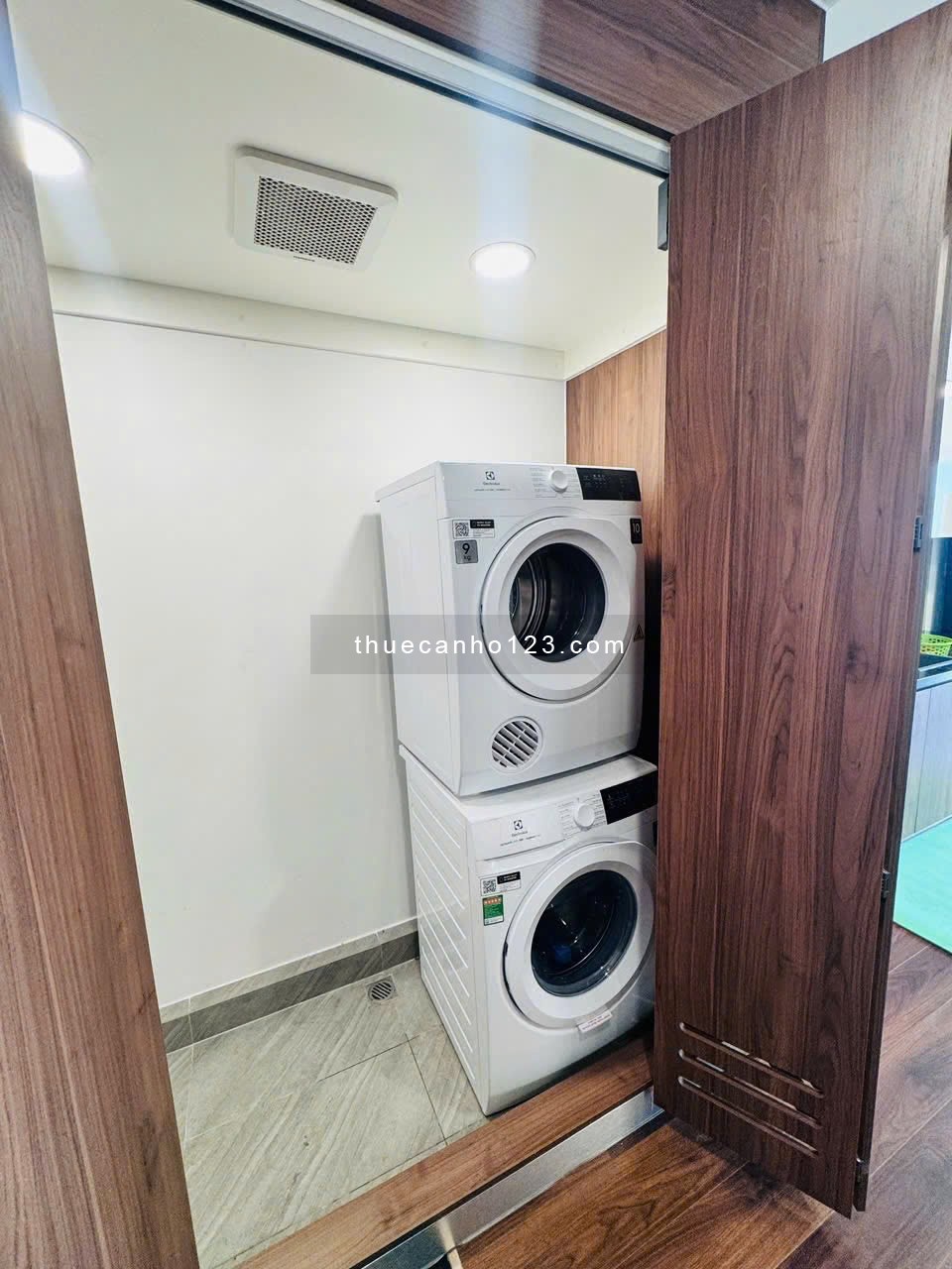 Chung cư Botanica Premier, P2, Tân Bình: 89m2, 2p ngủ, 2wc, 17.5tr/th