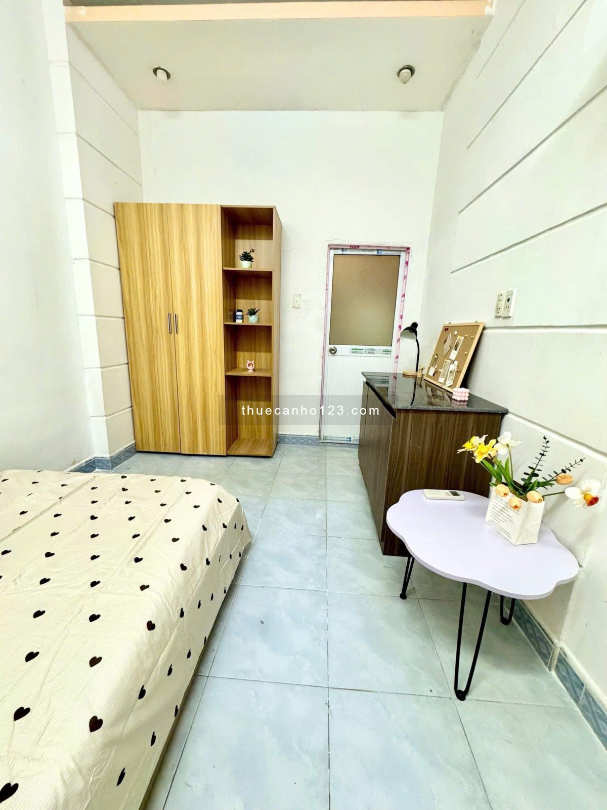 CHDV, Lê Hồng Phong, P12, Q10. 5tr/tháng, 23m2, có cửa sổ