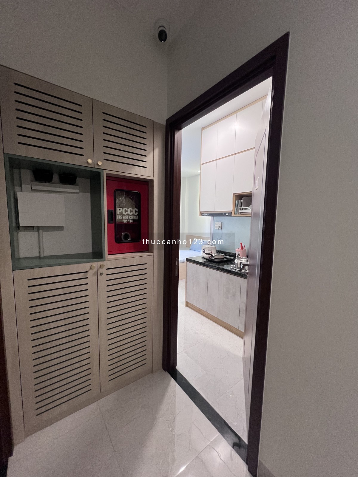 Cho thuê lại phòng đầy đủ nội thất mới tinh tại đường số 10, Phường Tân Quy, Quận 7