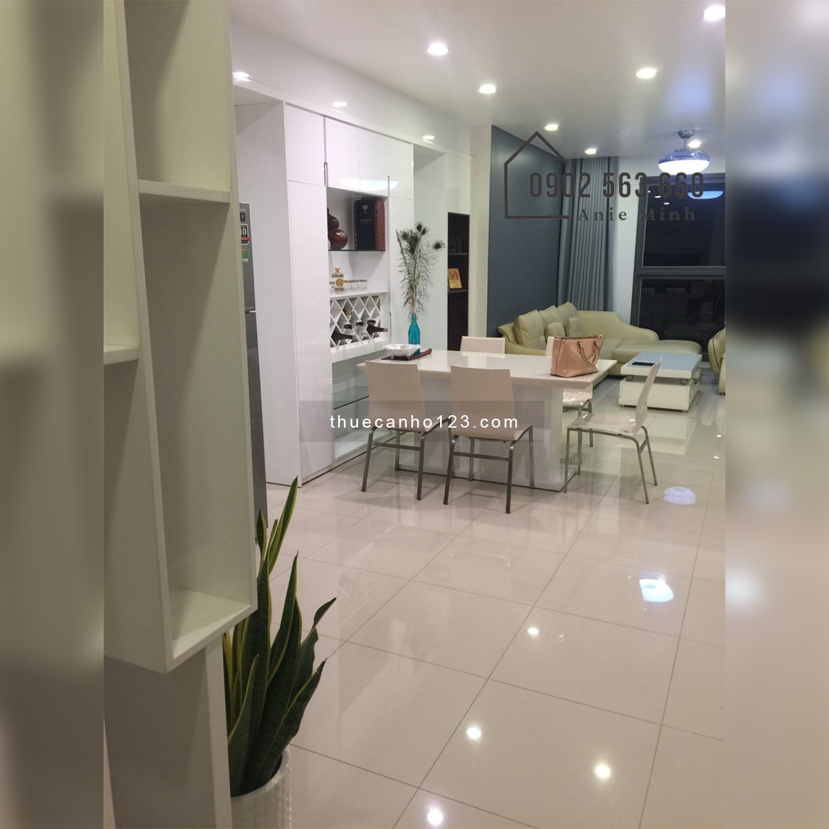 Pearl Plaza - Cho thuê căn hộ 2PN - 101m2, đủ nội thất