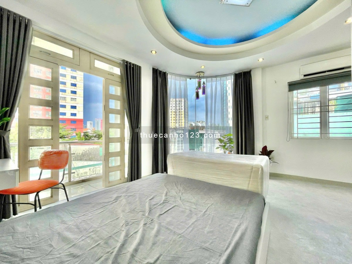 View sáng, decor xinh hẹ hẹ - Có bancol, máy giặt riêng - Ngay sau lưng ĐH UEF Điện Biên Phủ