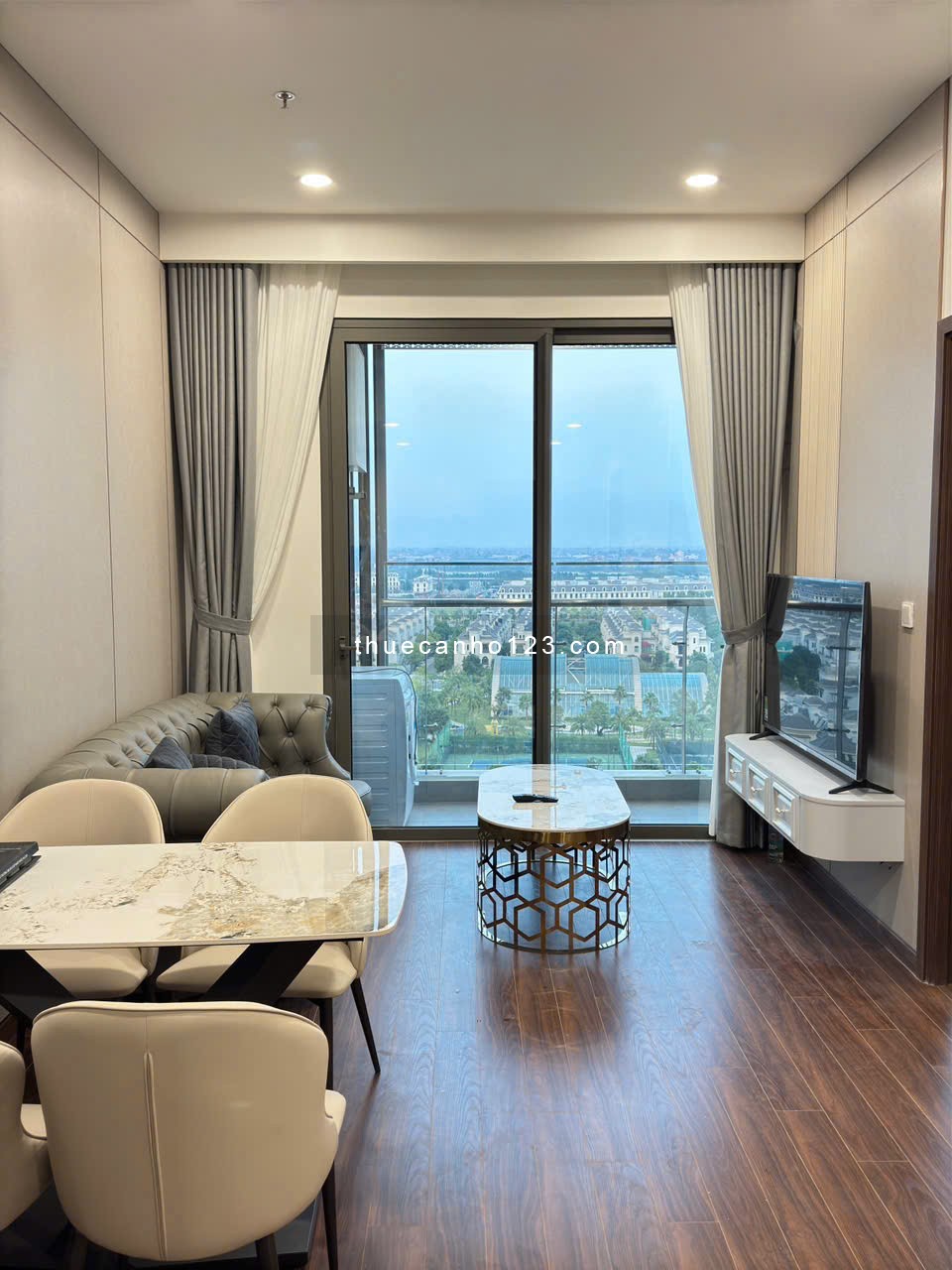Căn hộ 1pn+1 ở Vinhomes Ocean Park cần cho thuê