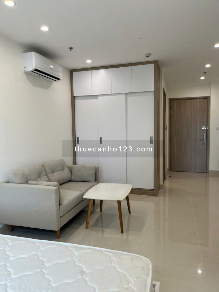 Cho thuê Studio full đồ chỉ 5.5 triệu bao phí - Vinhomes Ocean Park