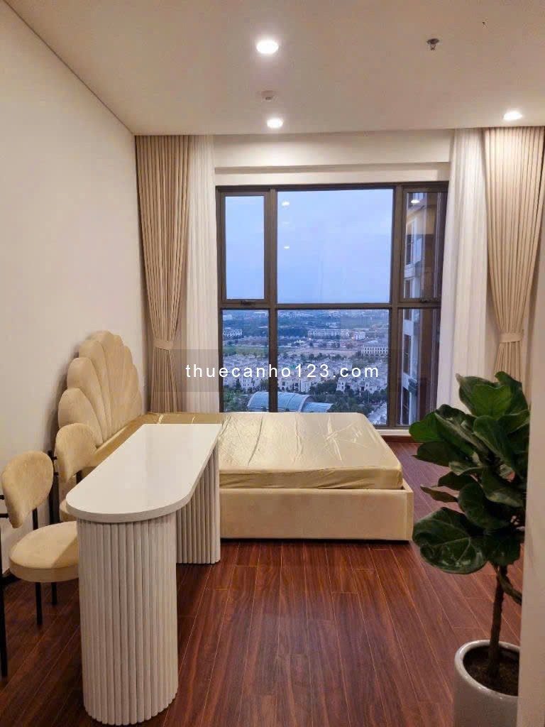 Cho thuê Studio full đồ chỉ 5.5 triệu bao phí - Vinhomes Ocean Park