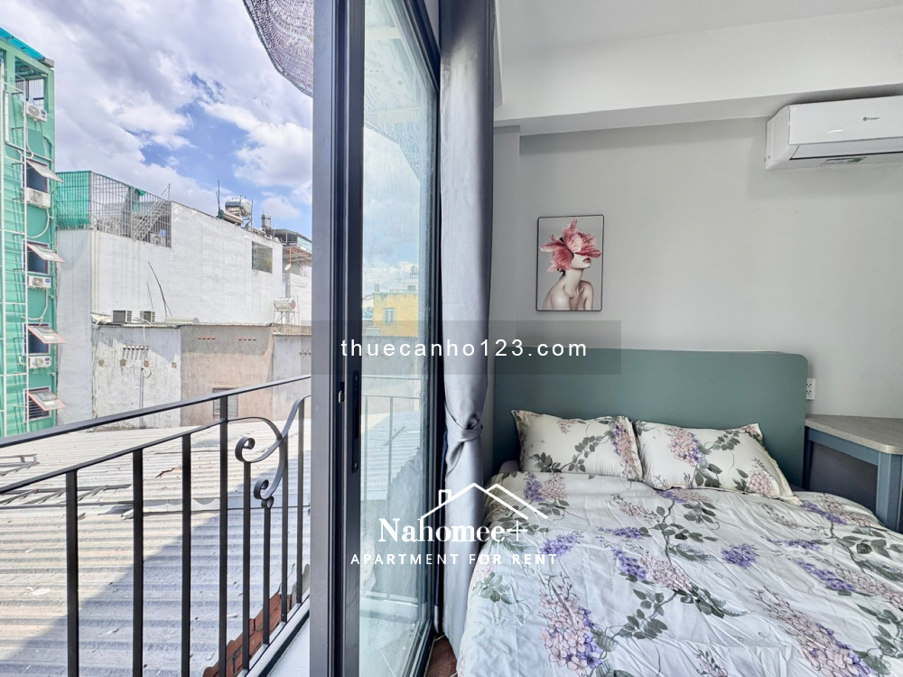 Căn hộ mới khai trương Balcon/ Cửa sổ thoáng – Ngã tư Hàng Xanh – Chợ Bà Chiểu – Bình Thạnh