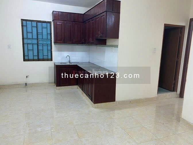 Chính chủ cho thuê cc Bàu Cát 2, DT: 69m2 - 2 PN - Giá thuê 9,5 triệu/tháng