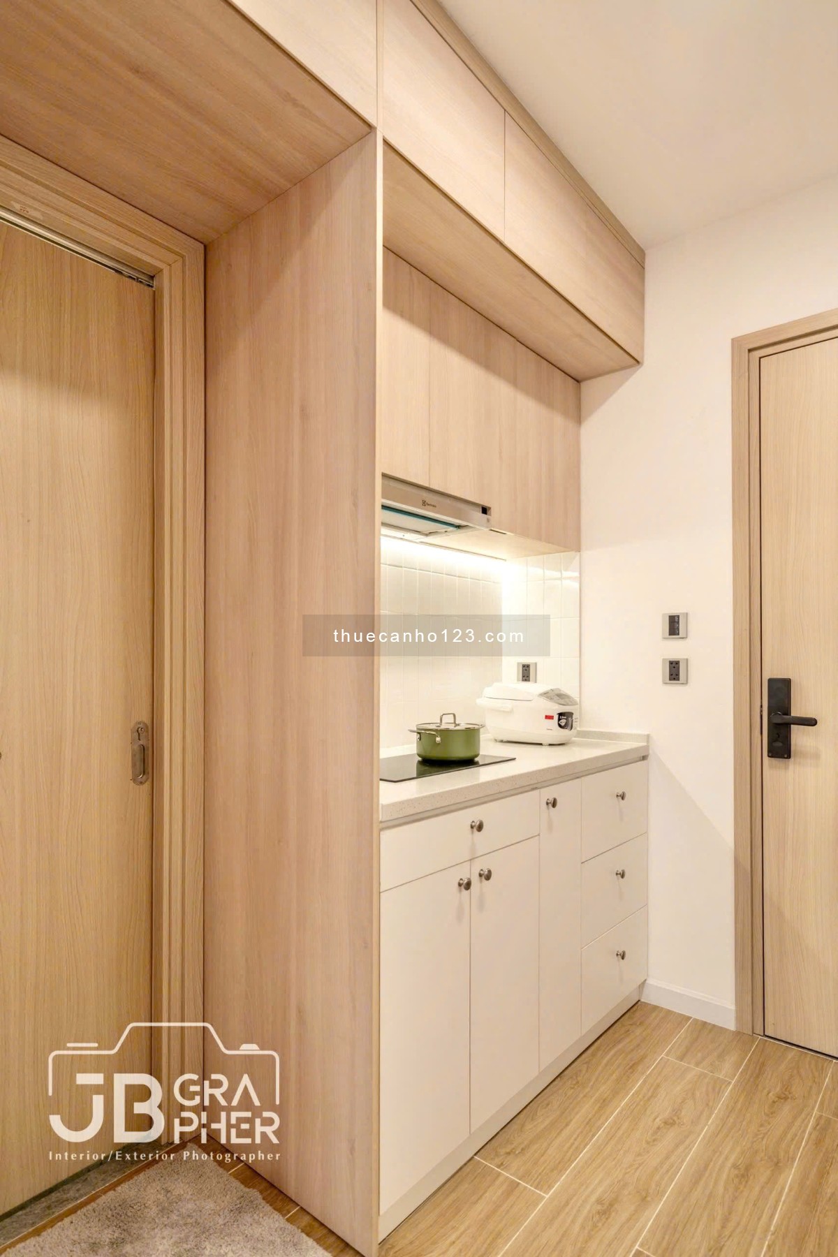 [VIBE HÀN] Căn hộ tách bếp mới keng - Nội thất setup chỉn chu, thang máy - Khu Phan Xích Long