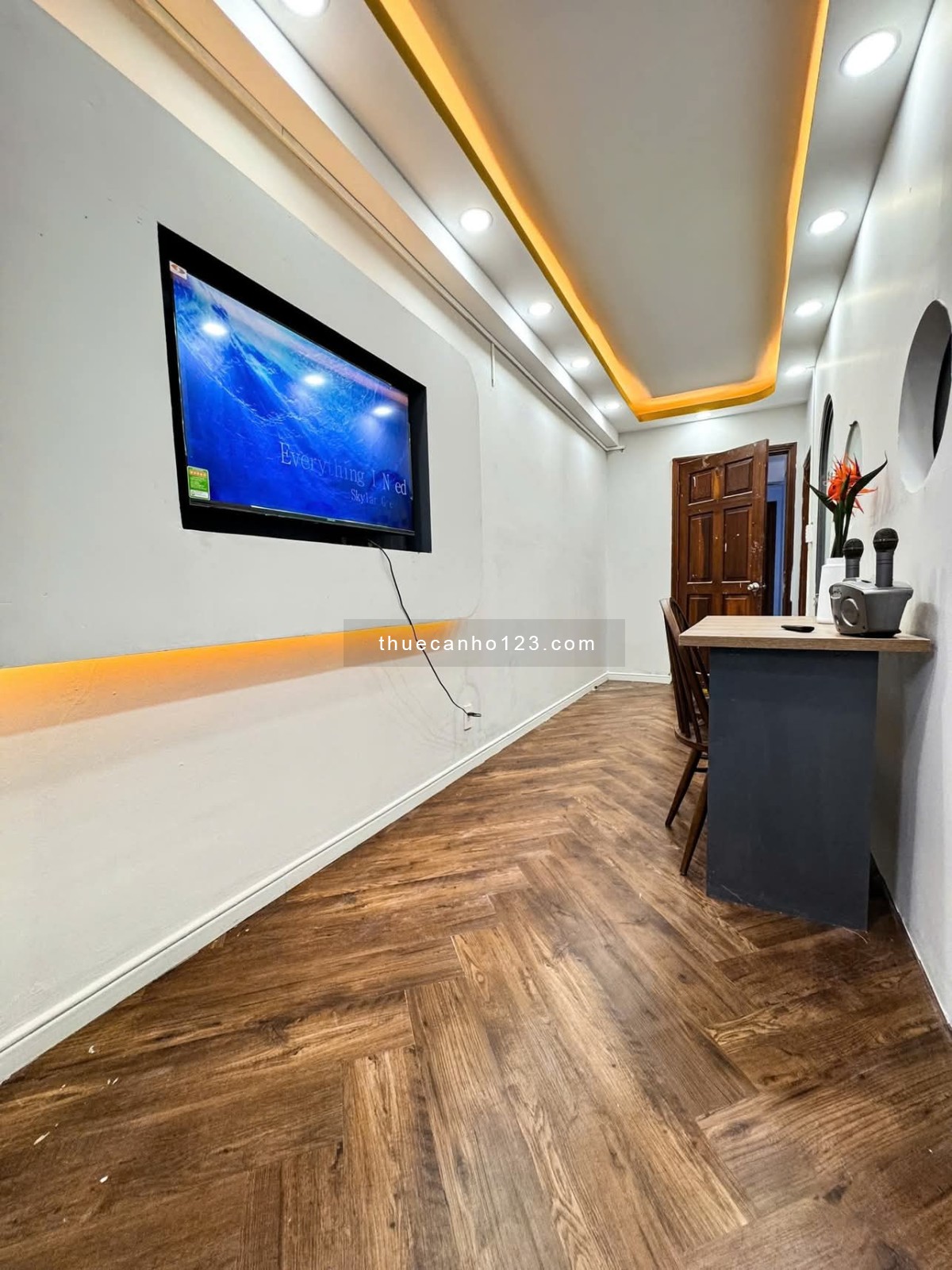 Khai trương studio 2PN ban công siêu to, mới ngay Etown- Cộng Hoà giá chỉ 7.500.000