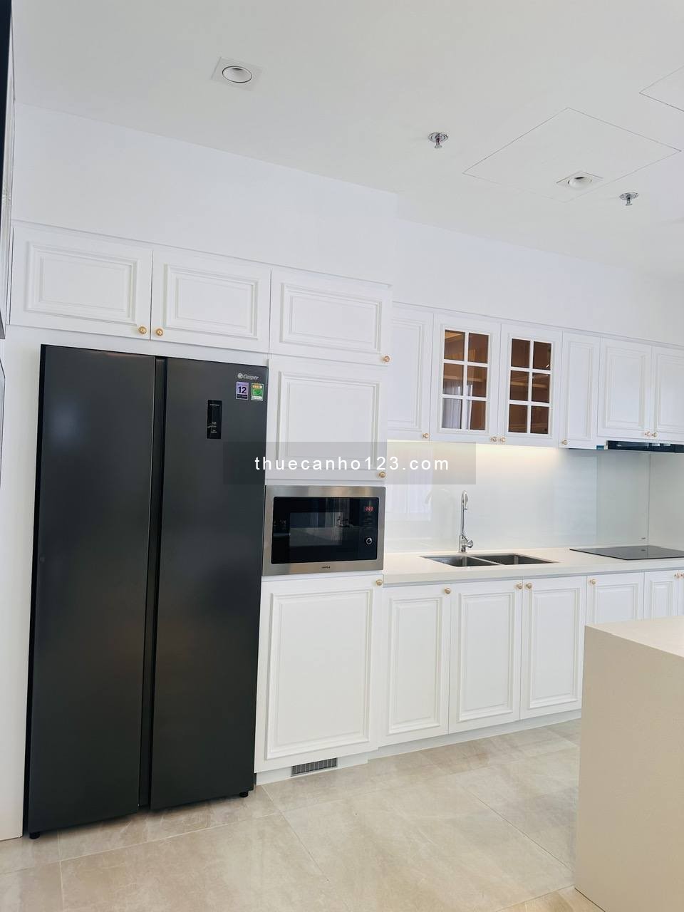  Thuê Căn Hộ The Horizon 3PN Cao Cấp – View Hồ Bơi, Full NT – Giá Tốt Chỉ Từ 2000 USD/Tháng!