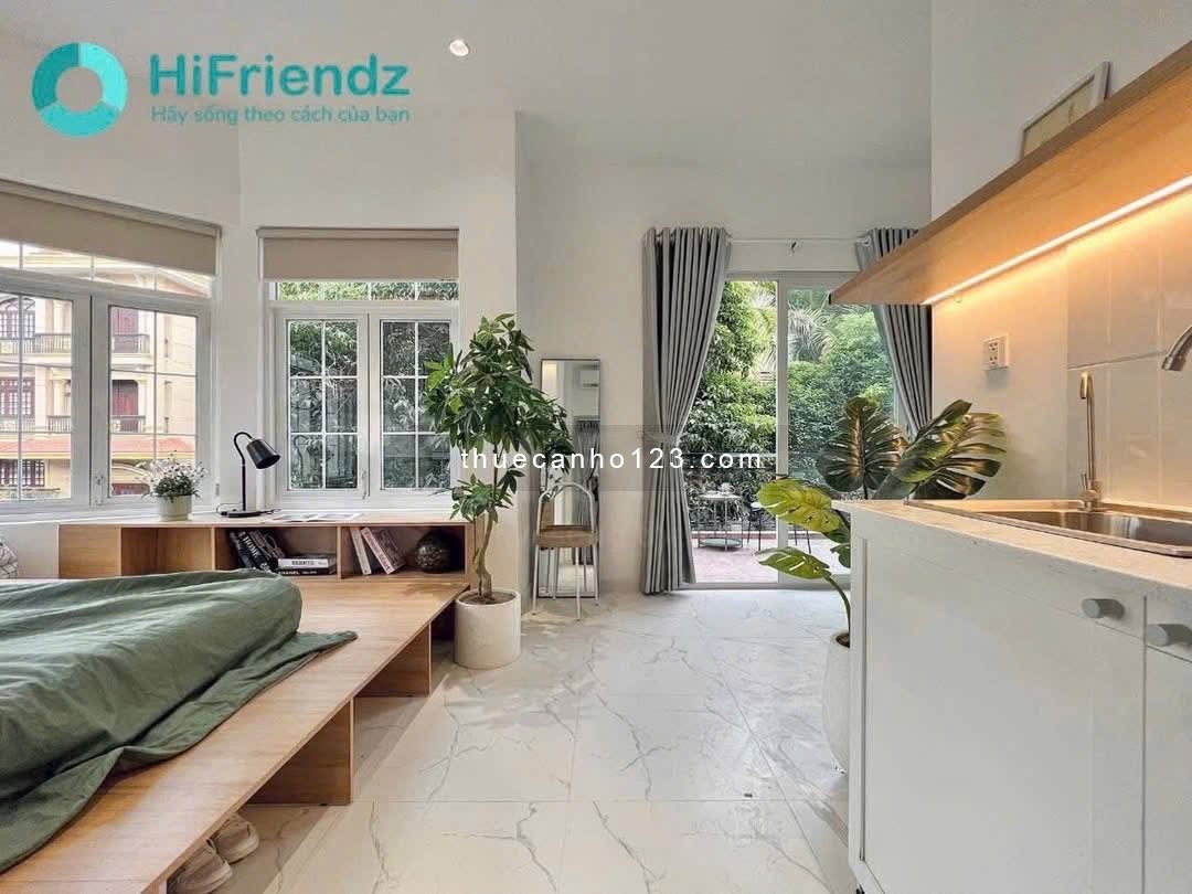 Nhanh Tay. Mới 100% Căn Hộ Cao Cấp Ban Công Đầy Đủ Tiện Nghi Gần Công Viên Gia Định - Sân Bay TSN