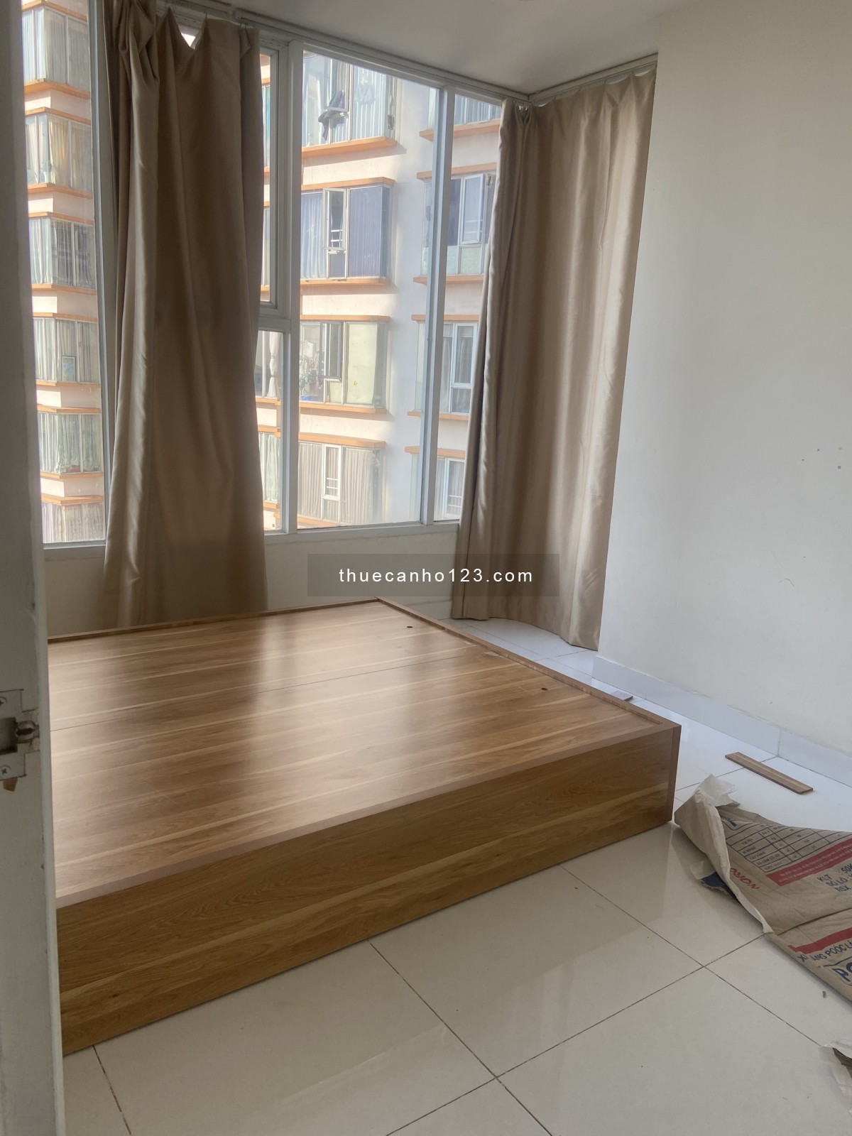 Cần cho thuê căn hộ Terra Rosa, KDC 13E, Bình Chánh giá 5.5tr/tháng, 2pn nội thất cơ bản, ở ngay