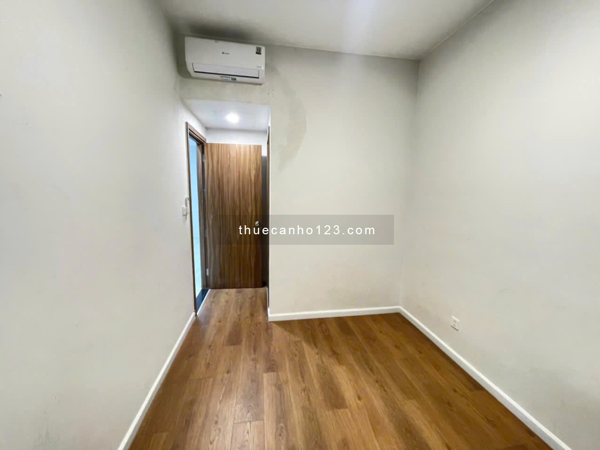 Căn hộ 2 phòng ngủ có sẵn máy lạnh, máy giặt, tủ lạnh cho thuê giá 5.5tr, gần AEON