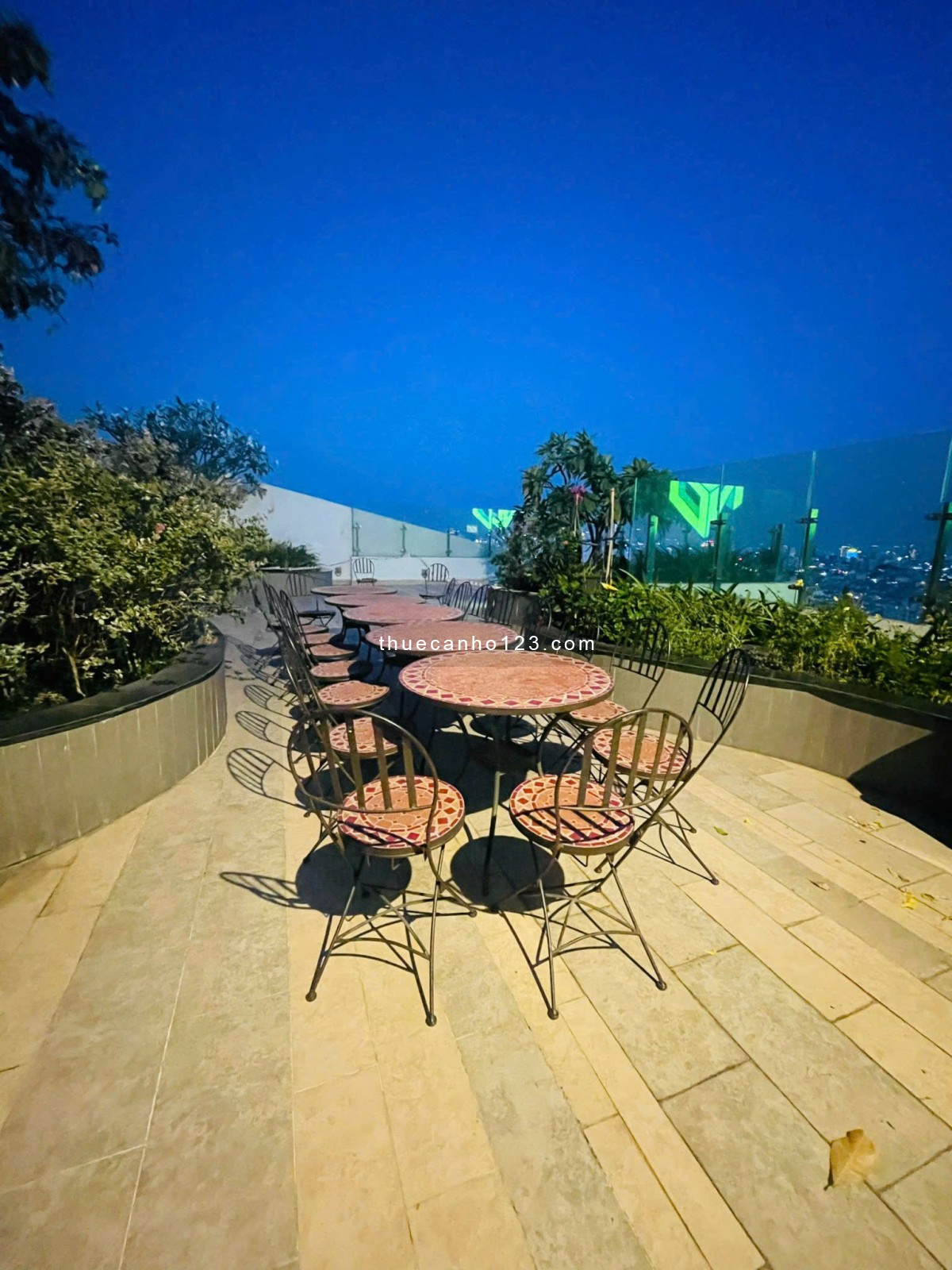 Cần cho thuê gấp căn hộ Newton Residence 2pn 1wc nội thất đẹp giá 15tr 0902202113