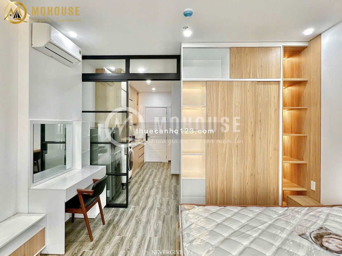 Cho thuê 1 phòng ngủ Bancol - Nội thất hiện đại, máy giặt sấy riêng - Gần vòng xoay Điện Biên Phủ