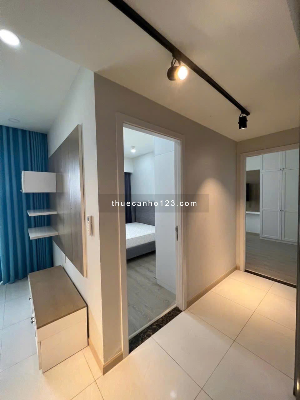 Căn hộ Ruby Garden , Tân Bình :2p ngủ,2wc, rộng 87m2, 10tr5/th