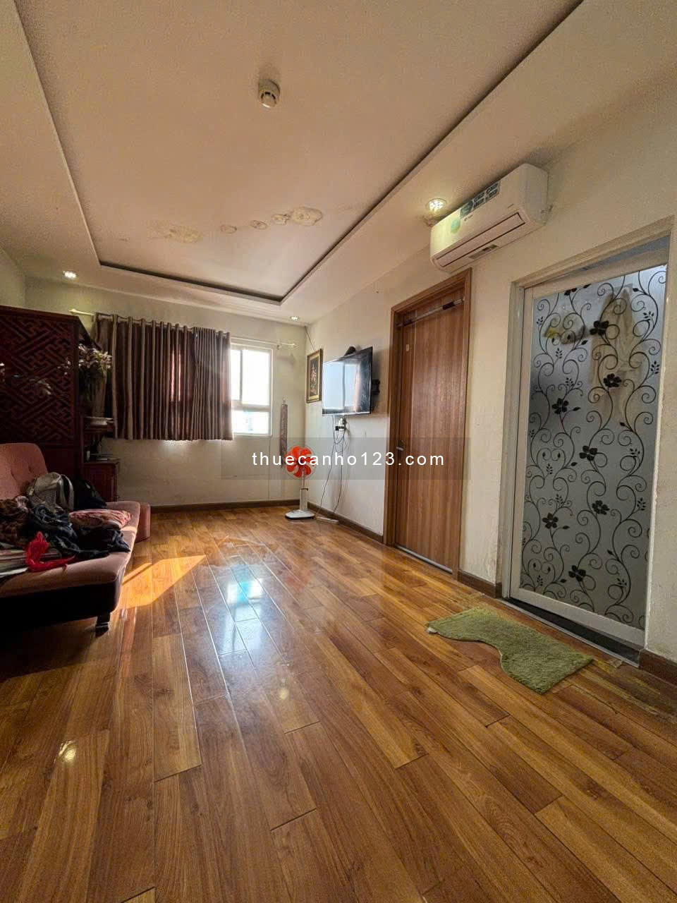 Chung cư Phú Thạnh, Nguyễn Sơn, TP: 3p ngủ, ban công, 90m2, 11tr/th