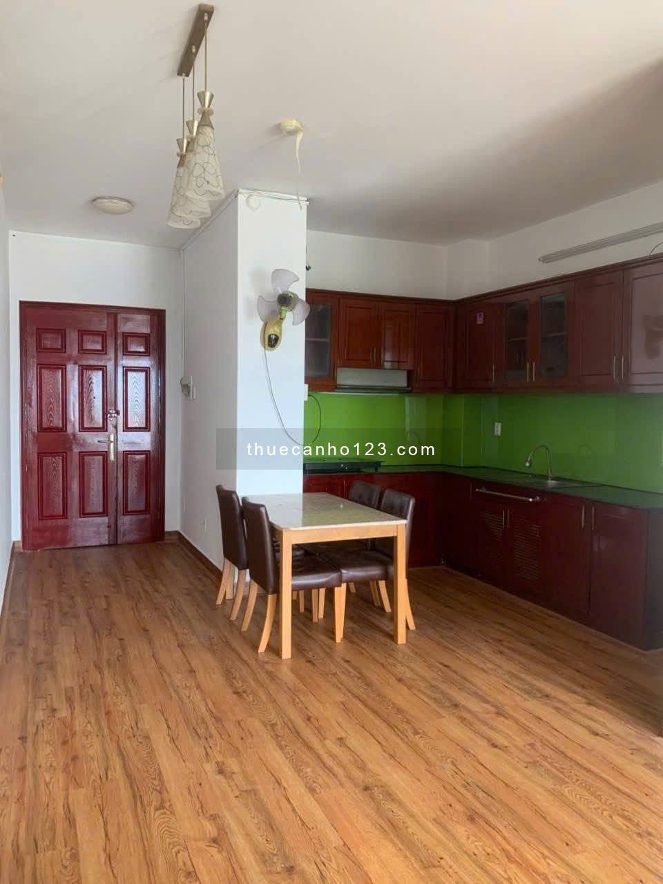 Chung cư Khang Gia, Phan Huy Ích, GV: 85m2, 2p ngủ, ban công, 7tr/tháng