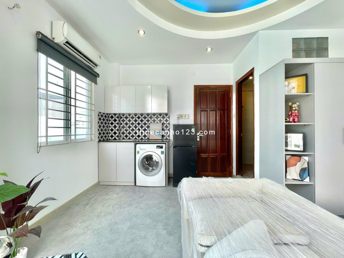 Balcony Bùi Hữu Nghĩa FullNT - máy giặt riêng gần chợ Bà Chiểu - ngã tư Hàng Xanh sát bên Quận 1