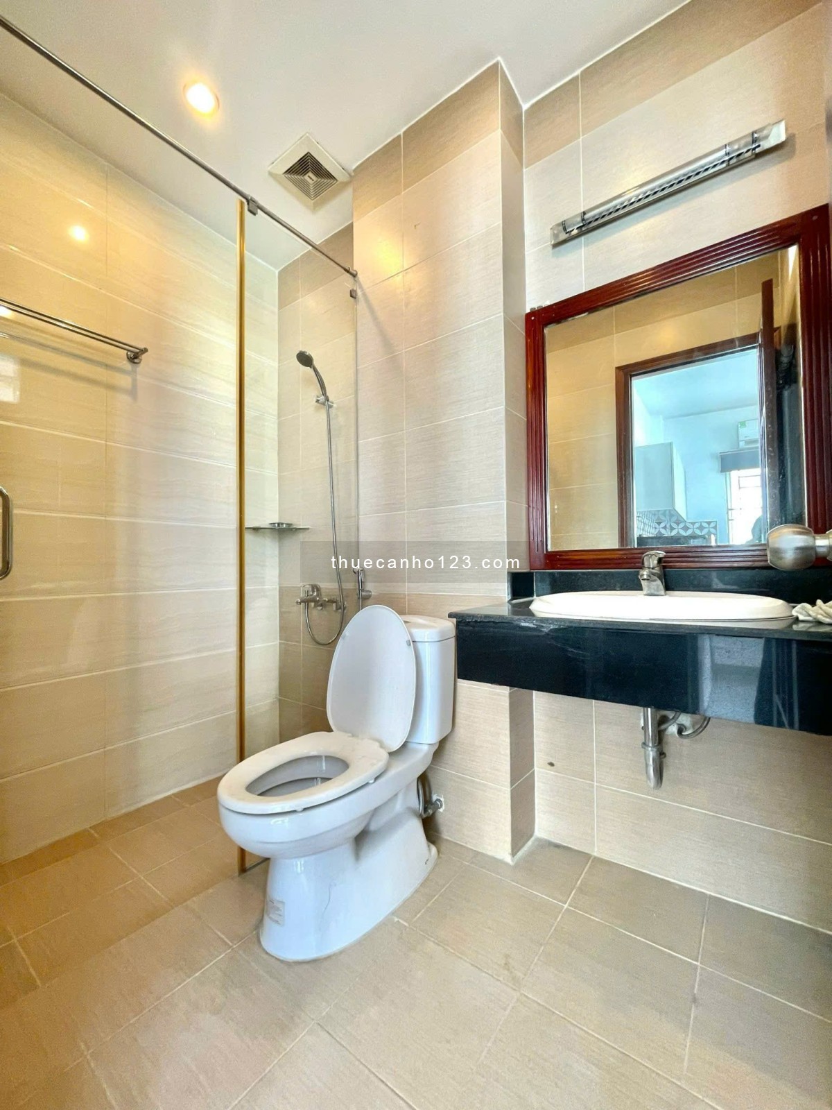 Balcony Bùi Hữu Nghĩa FullNT - máy giặt riêng gần chợ Bà Chiểu - ngã tư Hàng Xanh sát bên Quận 1