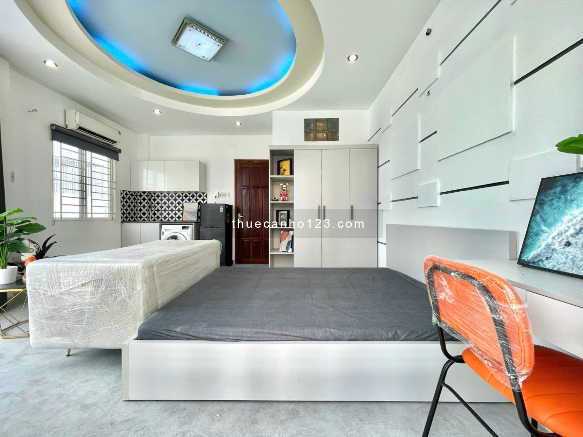 Balcony Bùi Hữu Nghĩa FullNT - máy giặt riêng gần chợ Bà Chiểu - ngã tư Hàng Xanh sát bên Quận 1