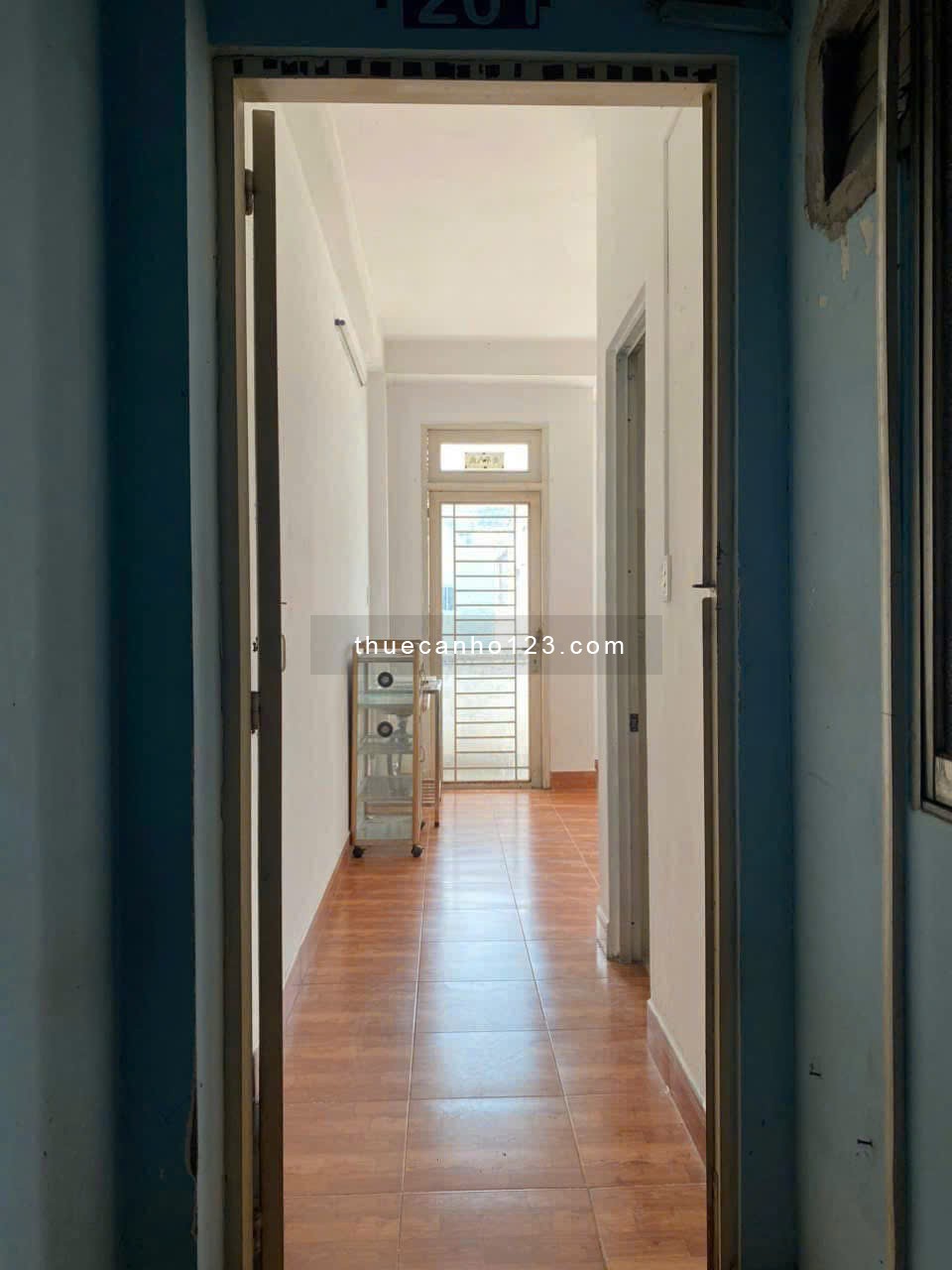 Chung cư Phan Xích Long, P7, PN: 65m2, 2p ngủ, ban công, 10tr/tháng