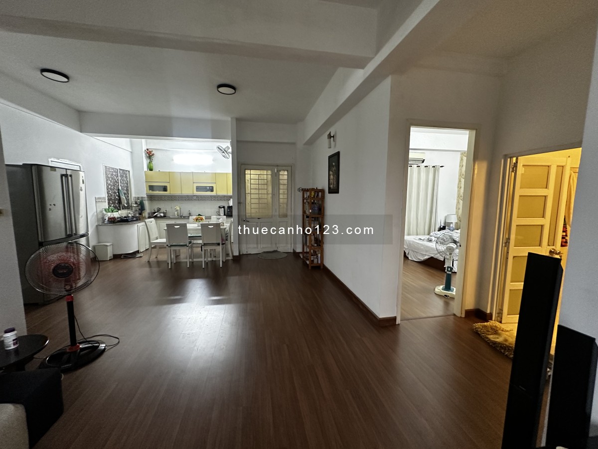 Lo A Chung cư 590 CMT8 quân 3 105m2 3 phòng ngủ