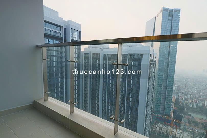 Vinhomes Metropolis Liễu Giai. Quỹ căn hộ cho thuê vào được luôn.
