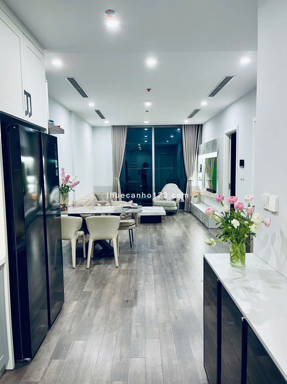 The Nine Phạm Văn Đồng. Cho thuê các căn hộ 2 phòng ngủ, 3 phòng ngủ giá rẻ